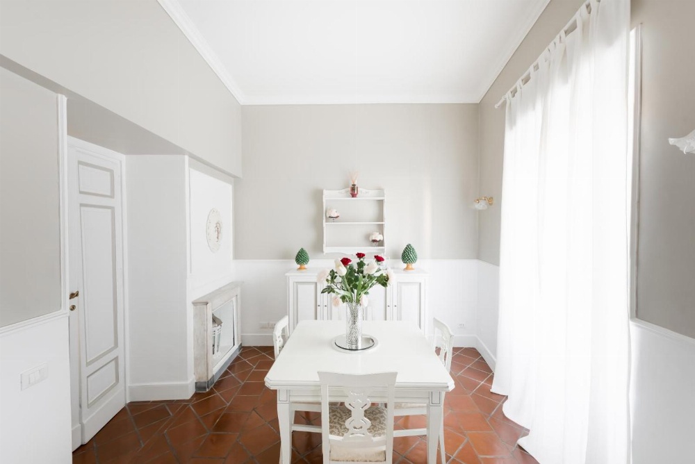 Pantheon Luxury House