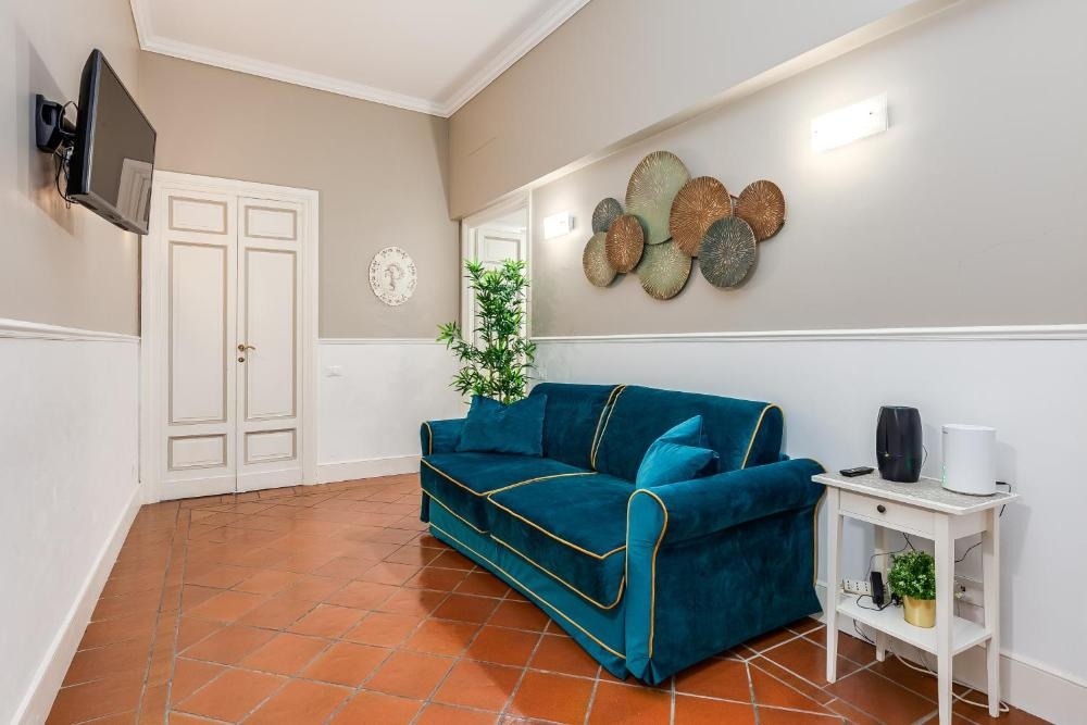 Pantheon Luxury House